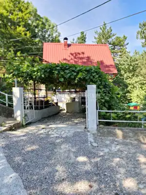 Kuća 88 m², Lič kod Fužina, bazen i okućnica - 22