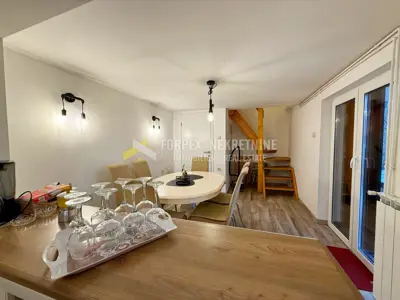 Kuća 88 m², Lič kod Fužina, bazen i okućnica - 3