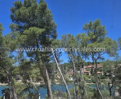 Kuća 215 m², Otok Hvar - prvi red do mora - 10