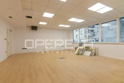 Gewerbefläche 341 m², Knežija, neu adaptiert und frequentierte Lage - 11