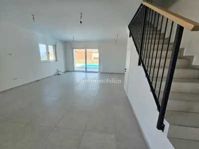 Malinska - nova kuća s bazenom, 170 metara od mora - 6