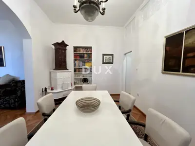 Stan 107 m², Opatija - Centar, balkon s pogledom na more - 12