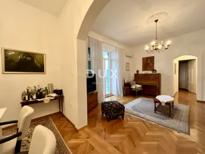 Stan 107 m², Opatija - Centar, balkon s pogledom na more - 11