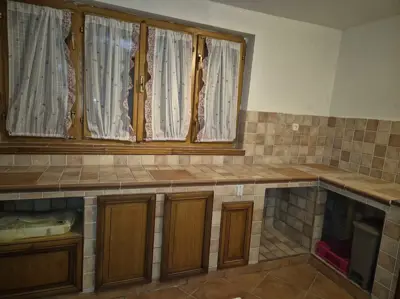 Stone house 180 m², Marčana - quiet location and yard 852 m² - 5