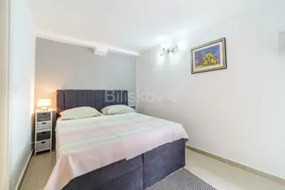 Stan 55 m², Split, Grad - 5 min do centra i Rive - 4