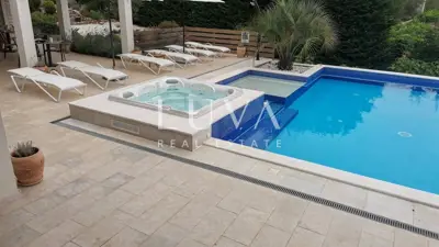Villa 240 m², Viškovići - Panoramablick auf das Meer und Pool - 3