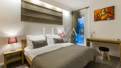 Villa 240 m², Viškovići - Panoramablick auf das Meer und Pool - 15
