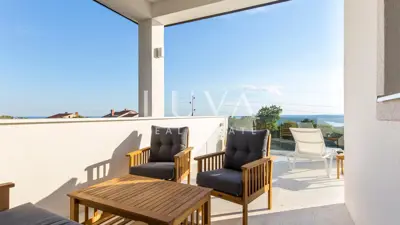 Villa 240 m², Viškovići - Panoramablick auf das Meer und Pool - 22