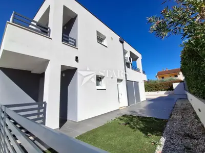Doppelhaus in Novigrad, Pool und Meerblick - 5