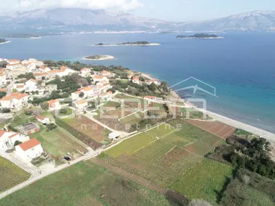 Baugrundstück 1171 m², Lumbarda - in der Nähe des Strandes Bilin Žal - 3