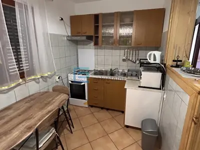 Kuća 151 m², Kruševo - 3 stana, 50 m od mora - 17