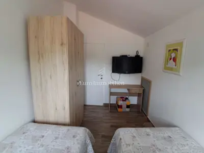 Kuća 152 m², Rakalj - bazen i uređena okućnica - 21