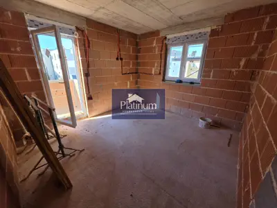 PULA VALDEBEK PENTHOUSE 105 m² 3 sobe 2 garaze