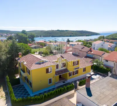 House for sale in Banjole, 250 m² - 3