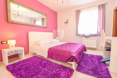 House for sale in Banjole, 250 m² - 14