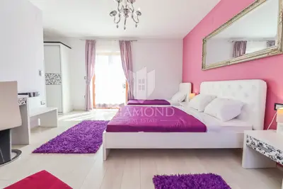 House for sale in Banjole, 250 m² - 21