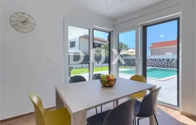 Villa 160 m², Pula Škatari - ruhige Lage nahe dem Zentrum - 10