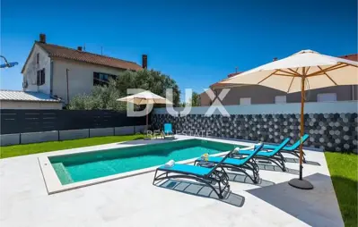 Villa 160 m², Pula Škatari - ruhige Lage nahe dem Zentrum - 3