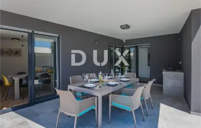 Villa 160 m², Pula Škatari - ruhige Lage nahe dem Zentrum - 21