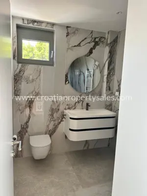 Villa 355 m² in Omiš, sea view and peaceful surroundings - 9