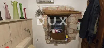 Haus 332 m², Oprtalj - zwei Häuser und bebaubare Grundstücksfläche - 16