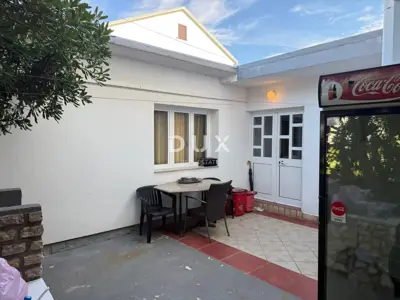 House 475 m², Pag - on the waterfront and in the heart of the city - 4