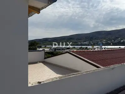 House 475 m², Pag - on the waterfront and in the heart of the city - 3