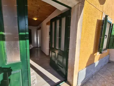 House 122 m², Marčana - renovated Istrian terraced house