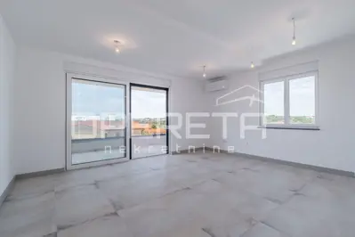 Wohnung zum Kauf in Banjole, 108 m²