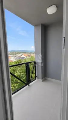 Wohnung 40 m², Malešnica, Abstellraum und Loggia - 12