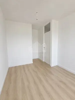 Wohnung 40 m², Malešnica, Abstellraum und Loggia - 7
