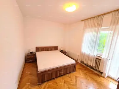 Pula. Zelenika! Samostojeća kuća s garažom! Blizina plaže i mora na samo 50 metara! - 8