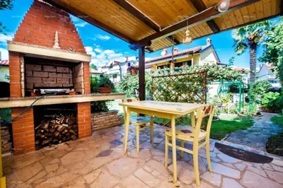 House 300 m², Rovinj near Cuve Bay, 700 m from the beach - 21