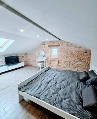 High-quality stone house with a pool and a volleyball court, Hrboki! - 20