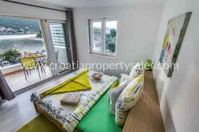 Haus 188 m², Šibenik - erste Reihe zum Meer - 9