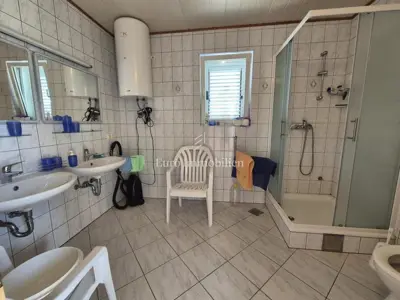 Kuća u Ražnju, blizu plaže i pogled na more - 15
