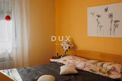 Haus 405 m², Donja Dubrava - drei Etagen und Hof - 4
