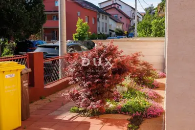 Haus 405 m², Donja Dubrava - drei Etagen und Hof - 11
