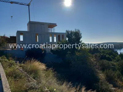 Kuća, Brač, 330 m², 1 350 000 €