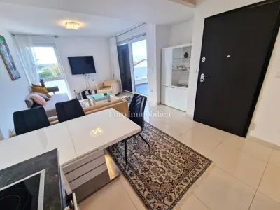 Apartments 110 m², Njivice - panoramic sea view - 17