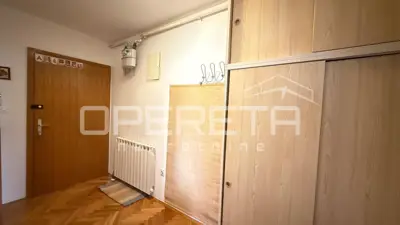 Stan 36,80 m², Kajzerica - 2-soban, spremište - 8