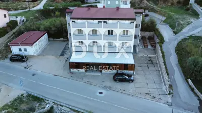 Pansion 750 m², Pag - sea view and beach 100 m