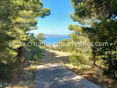 Grundstück, Brač, 32 660 m², 198 000 € - 2