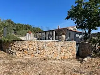 Krk, Haus mit großem Grundstück - 18