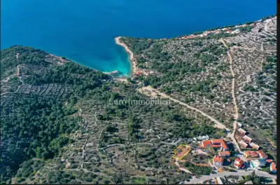 Građevinsko zemljište s dozvolom i pogledom na more - 4