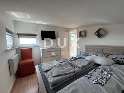 ŠIBENIK, VODICE - Doppelhaus mit zwei Wohnungen - 14