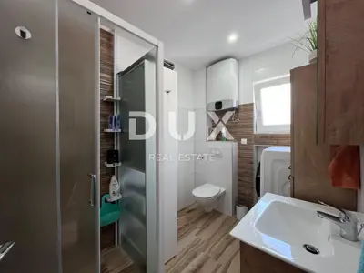 ŠIBENIK, VODICE - Doppelhaus mit zwei Wohnungen - 7