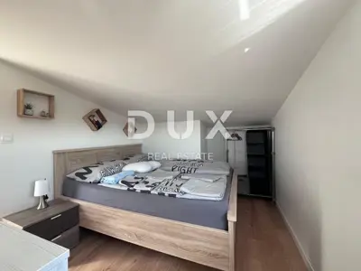 ŠIBENIK, VODICE - Doppelhaus mit zwei Wohnungen - 15