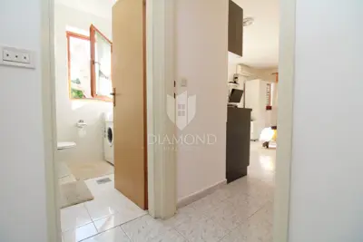 Stan, Rabac, 1 m² drvarnica i blizina plaža - 7