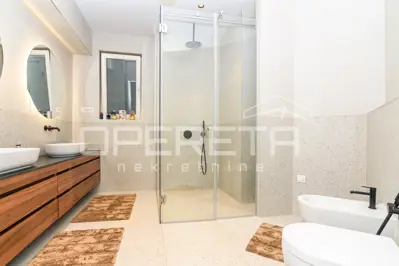 Wohnung zum Kauf in Centar, 170 m² - 10